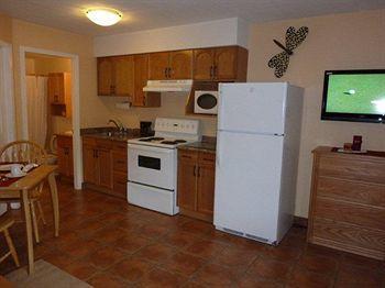 Desert Surfside Waterfront Accommodations Osoyoos Exteriör bild